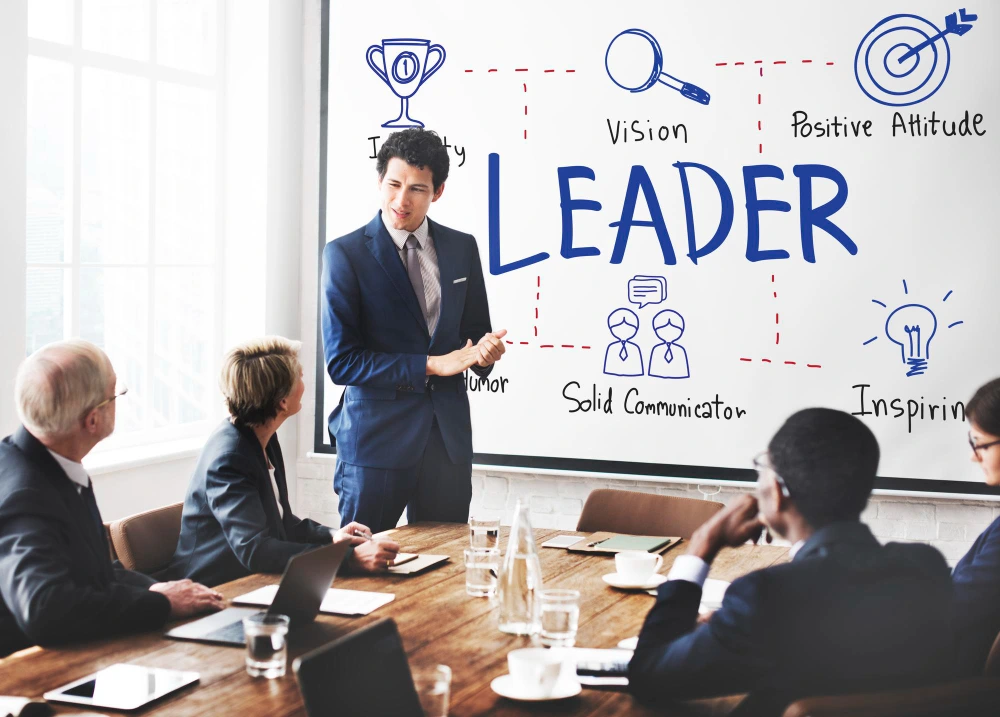 Transformational Leadership: Arti, 5 Ciri Khas, Manfaat, & Cara Menerapkannya