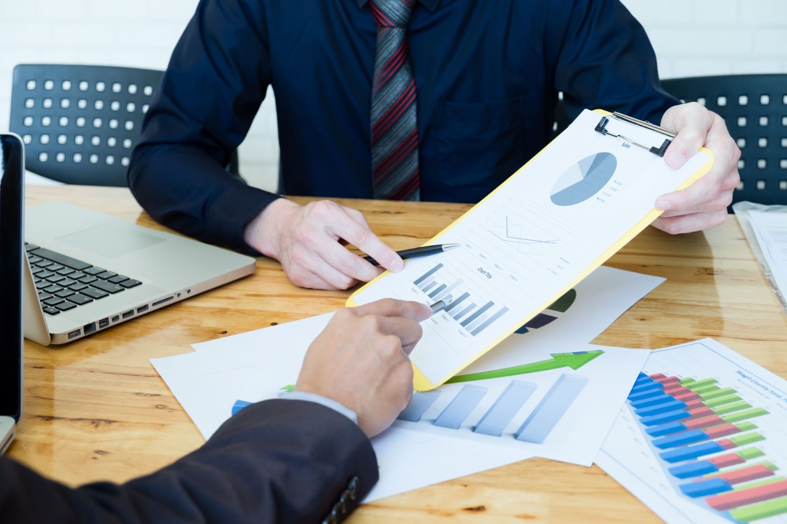 Apa Itu Performance Appraisal? Kenali Tahapan dan Jenisnya!