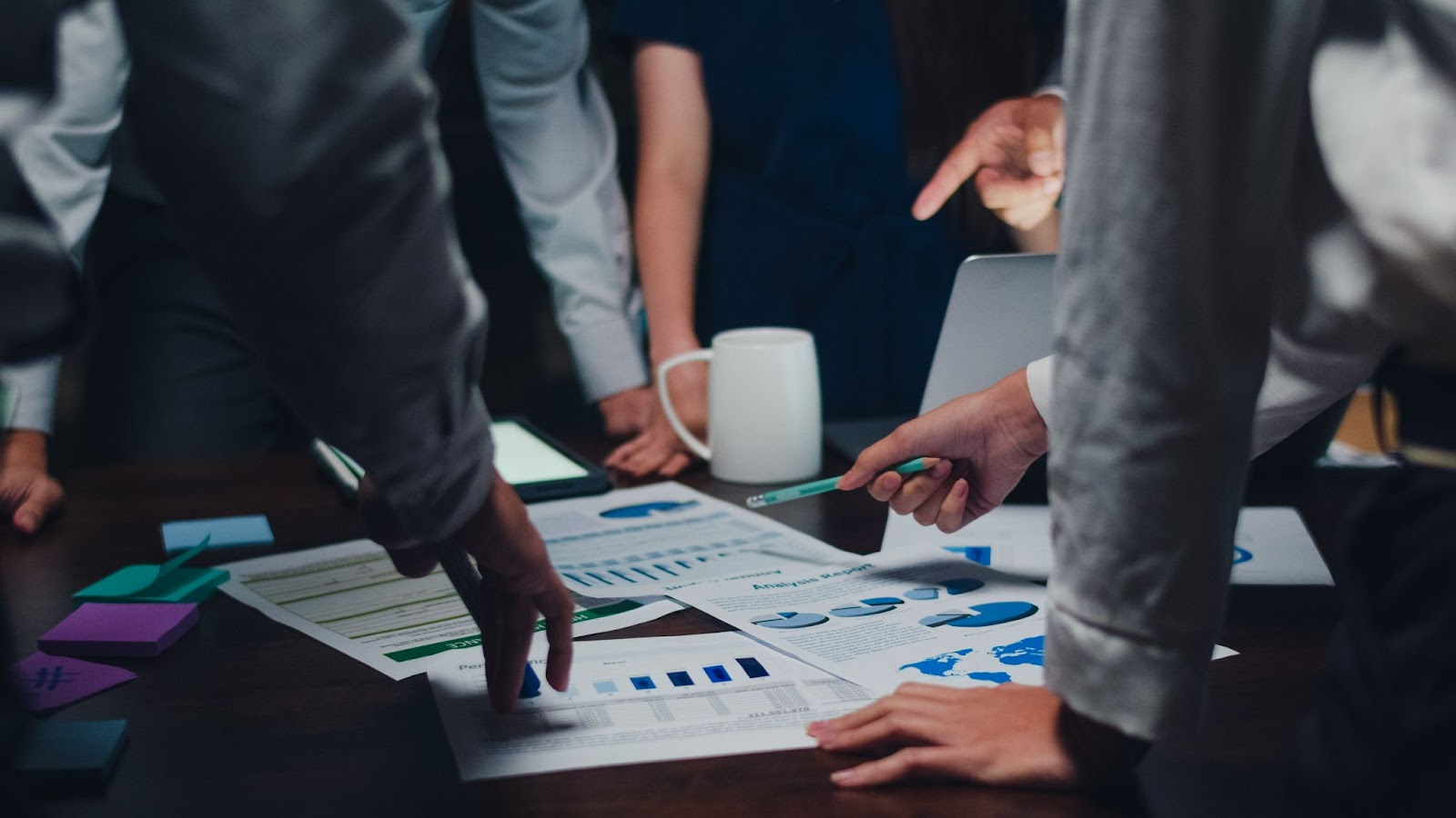 8 Keuntungan Strategi Bisnis Berbasis Data Hasil Riset Pasar