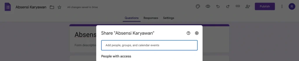 7. Bagikan Formulir Absensi