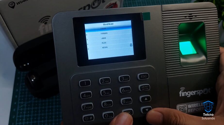 Cara Menambah User di Mesin Fingerprint Fingerspot