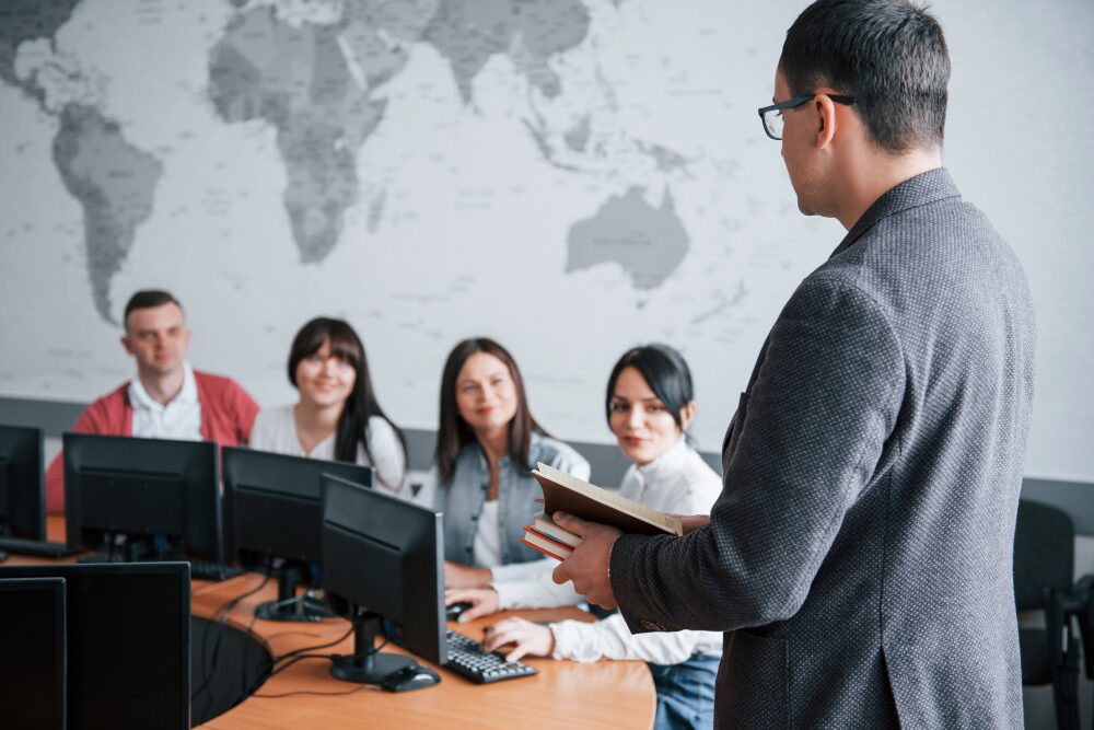 Cara Mengurangi Karyawan Resign Saat Masa Training