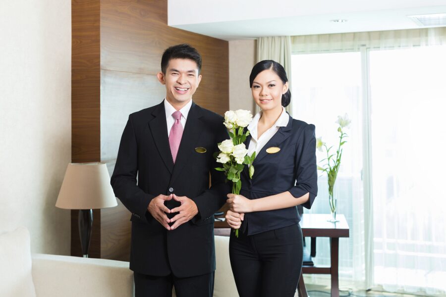 Faktor yang Mempengaruhi Besaran Gaji Hotel Staff